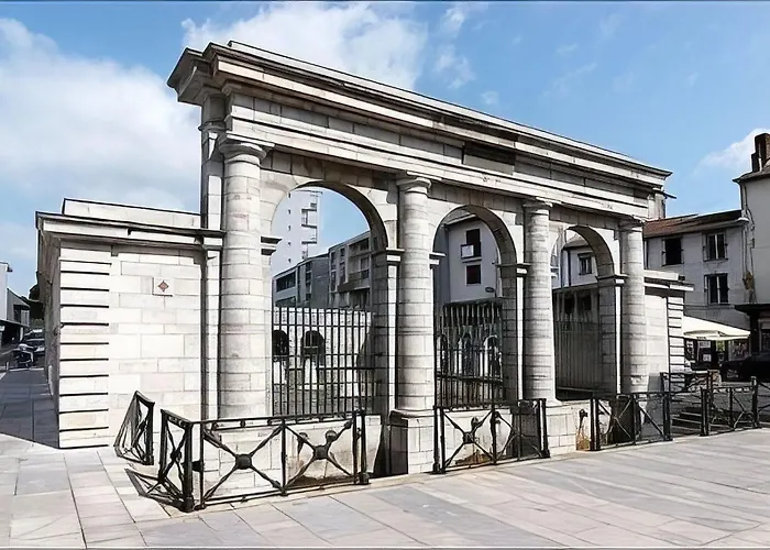 Maison T4 Jardin, Garage, Terrasse, Bureau